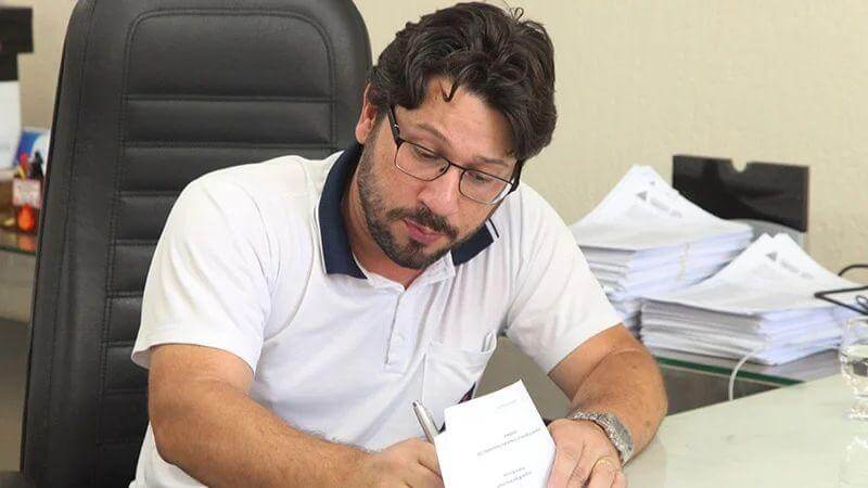Vereadores de Timóteo julgam contas de Douglas Willkys e definem futuro político soaquinoticias